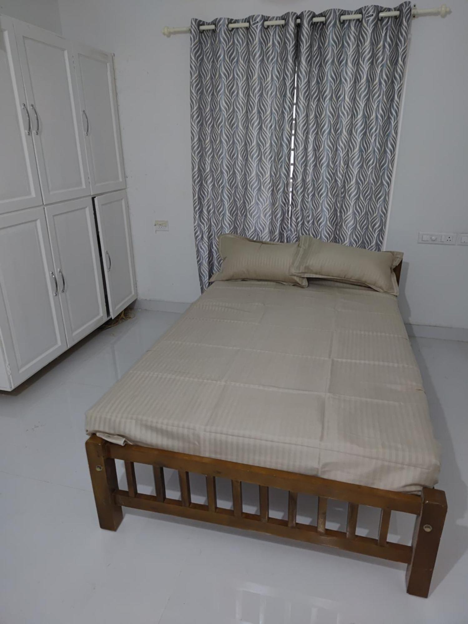 Sivasarass Rooms Thiruvananthapuram ภายนอก รูปภาพ